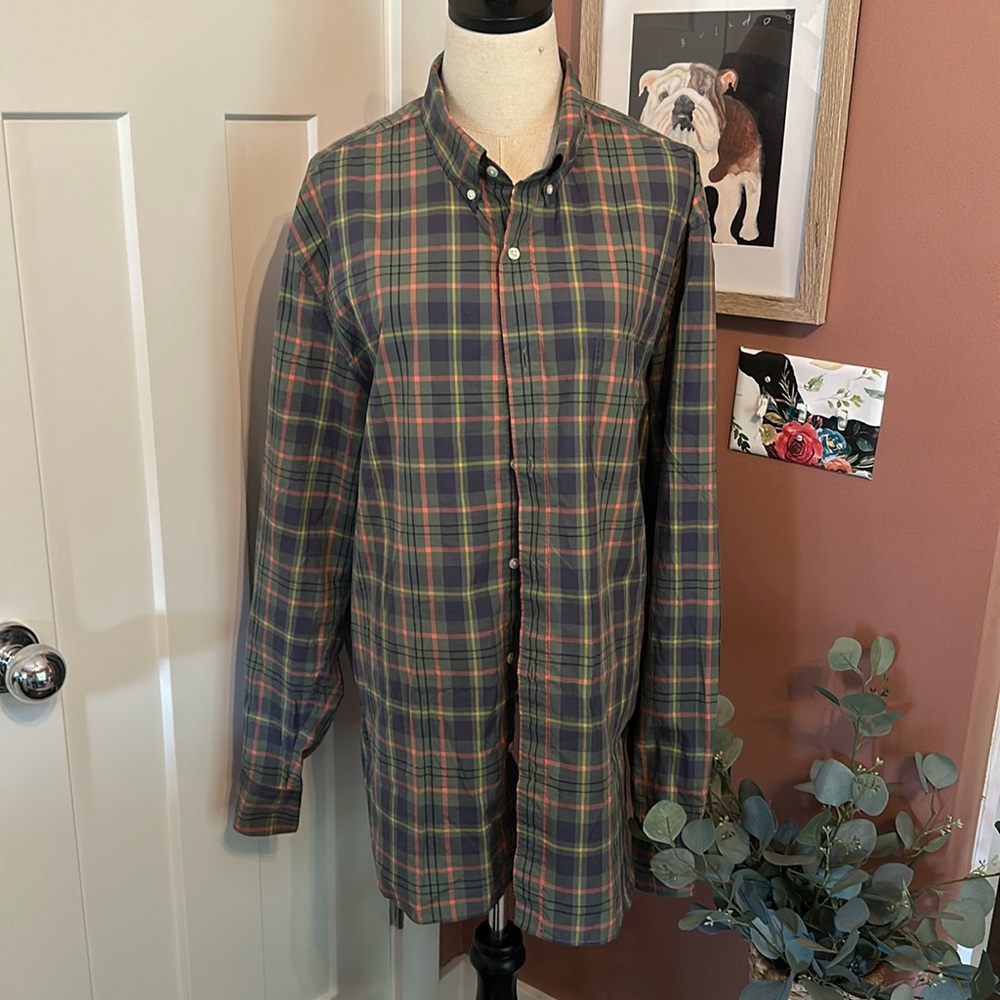 J.Crew Men’s plaid green blue 100’s 2-ply yarns Classic XL button down shirt